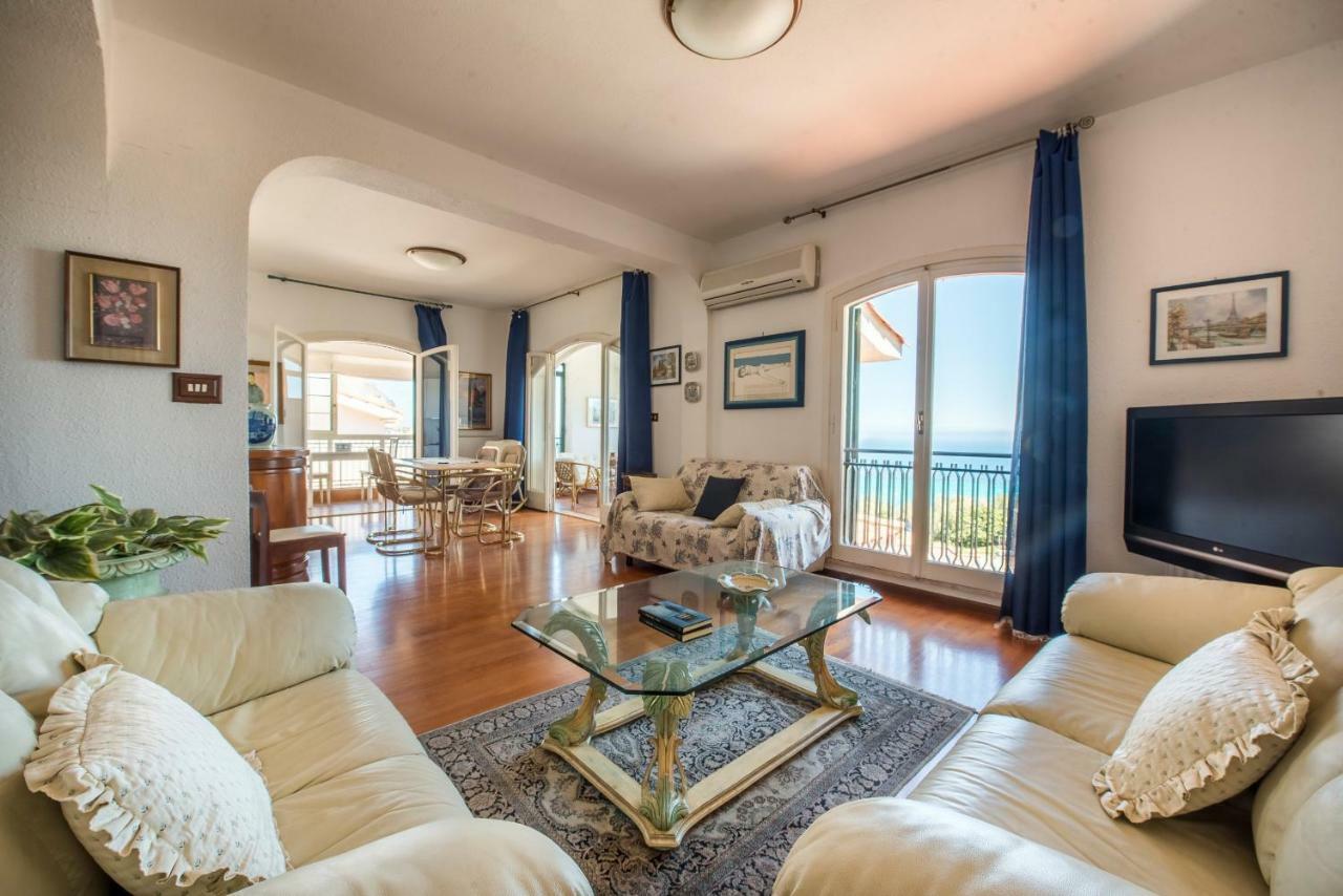 Casa Con Terrazza Sul Mare All'Addaura 巴勒莫 外观 照片